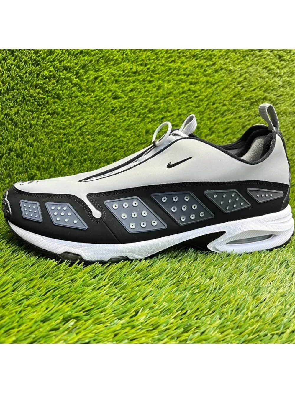 Nike Air Max Sunder Womens Size 13 Mens 11.5 Athletic Walking Shoes Sneakers